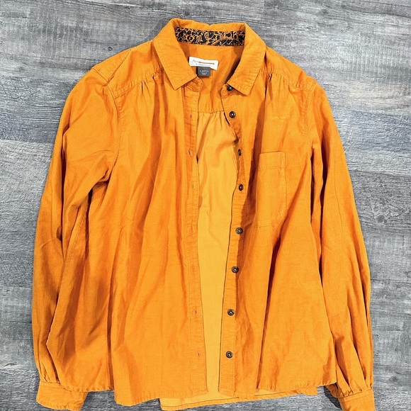 Anthropologie button up - Picture 4 of 10